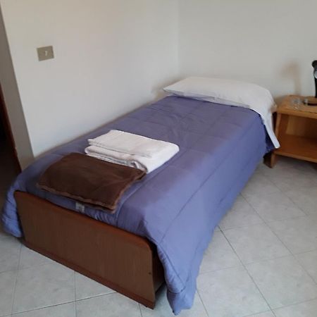 B&B Columbus Grassobbio Ngoại thất bức ảnh